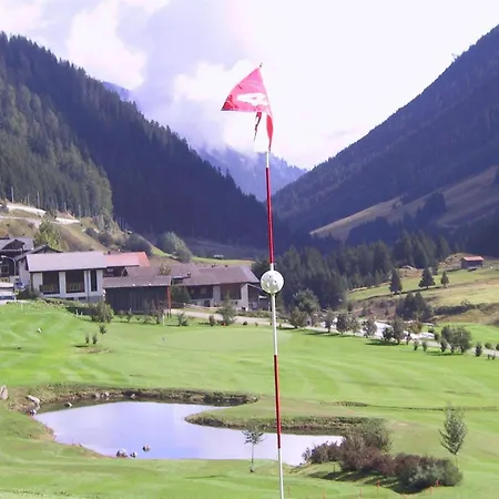 Hotel La Cruna Sedrun
