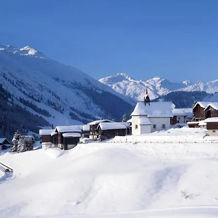 Hotel La Cruna Sedrun