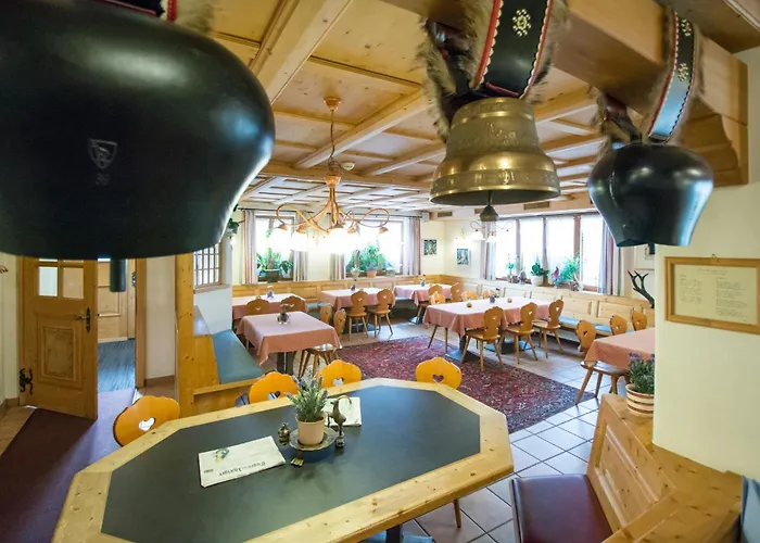 拉科鲁纳酒店 3* 塞德龙