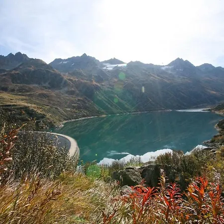 Hotel La Cruna Sedrun